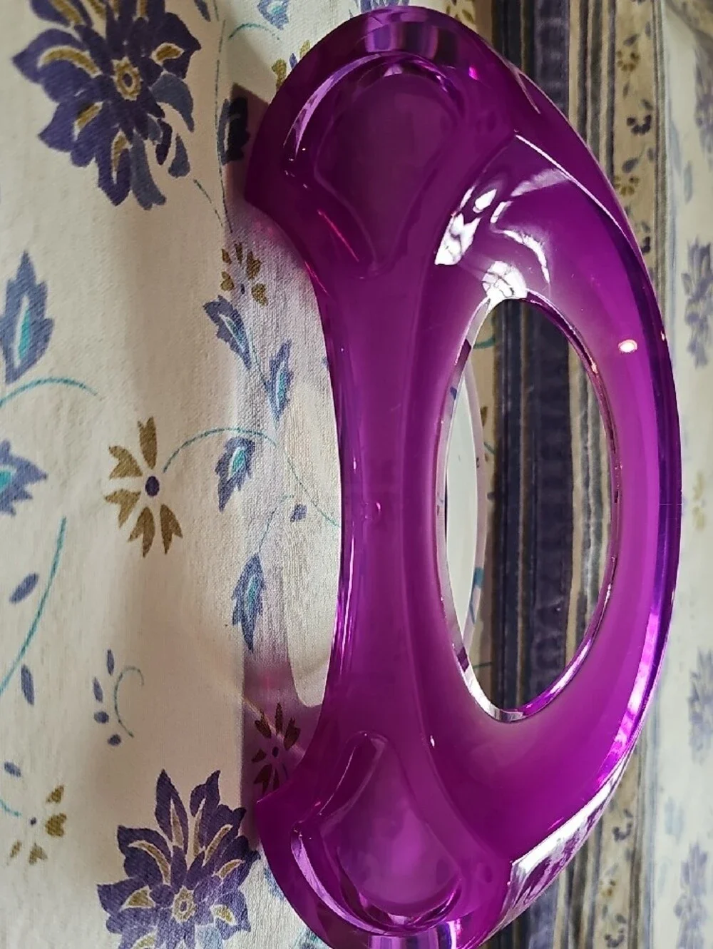 Vintage Guzzini Purple Lucite Napkin Holder